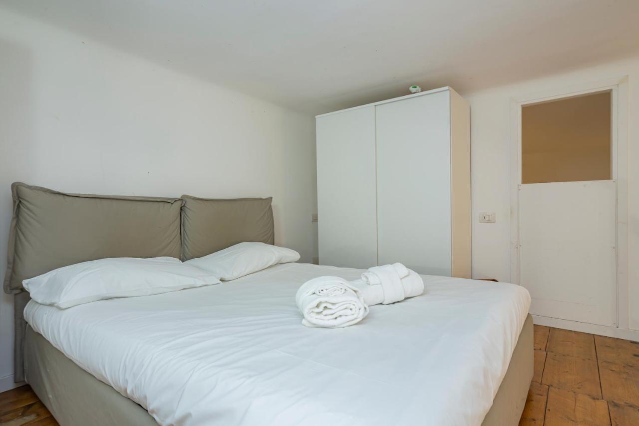 Flat In Isola De Castillia 22 Milano Dış mekan fotoğraf