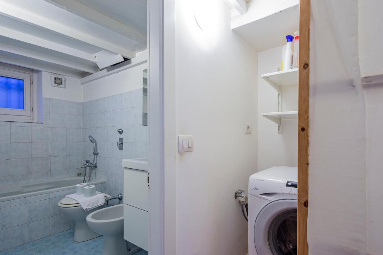 Flat In Isola De Castillia 22 Milano Dış mekan fotoğraf