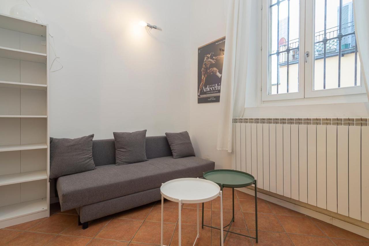 Flat In Isola De Castillia 22 Milano Dış mekan fotoğraf